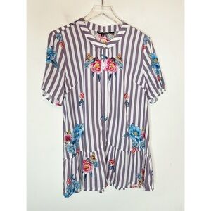 NWT TOLANI Button Up Tunic.  Size Medium